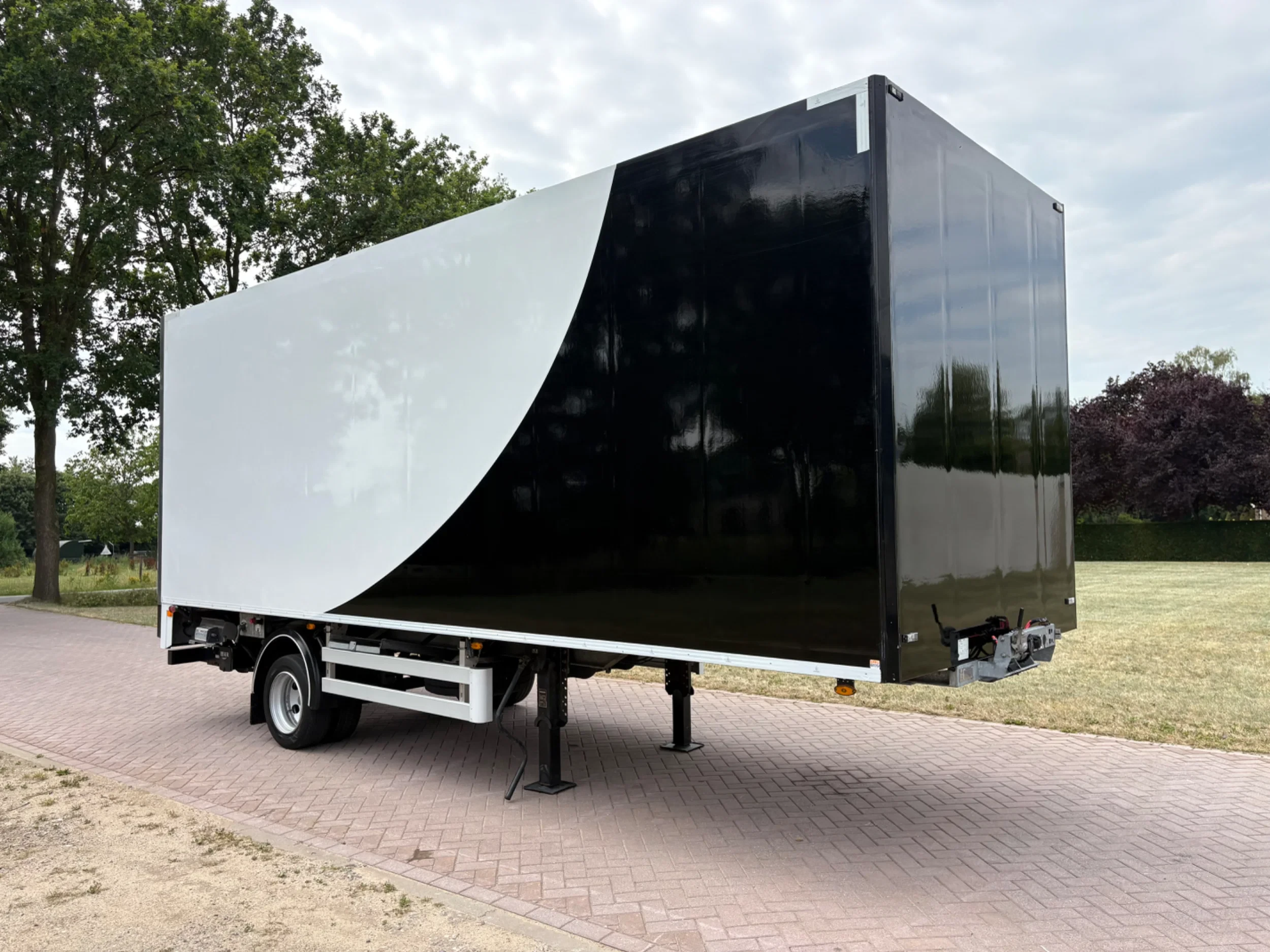 VAN OPL 7000 2019 - Be oplegger 7 TON met laadklep 2000 kg afbeelding 4