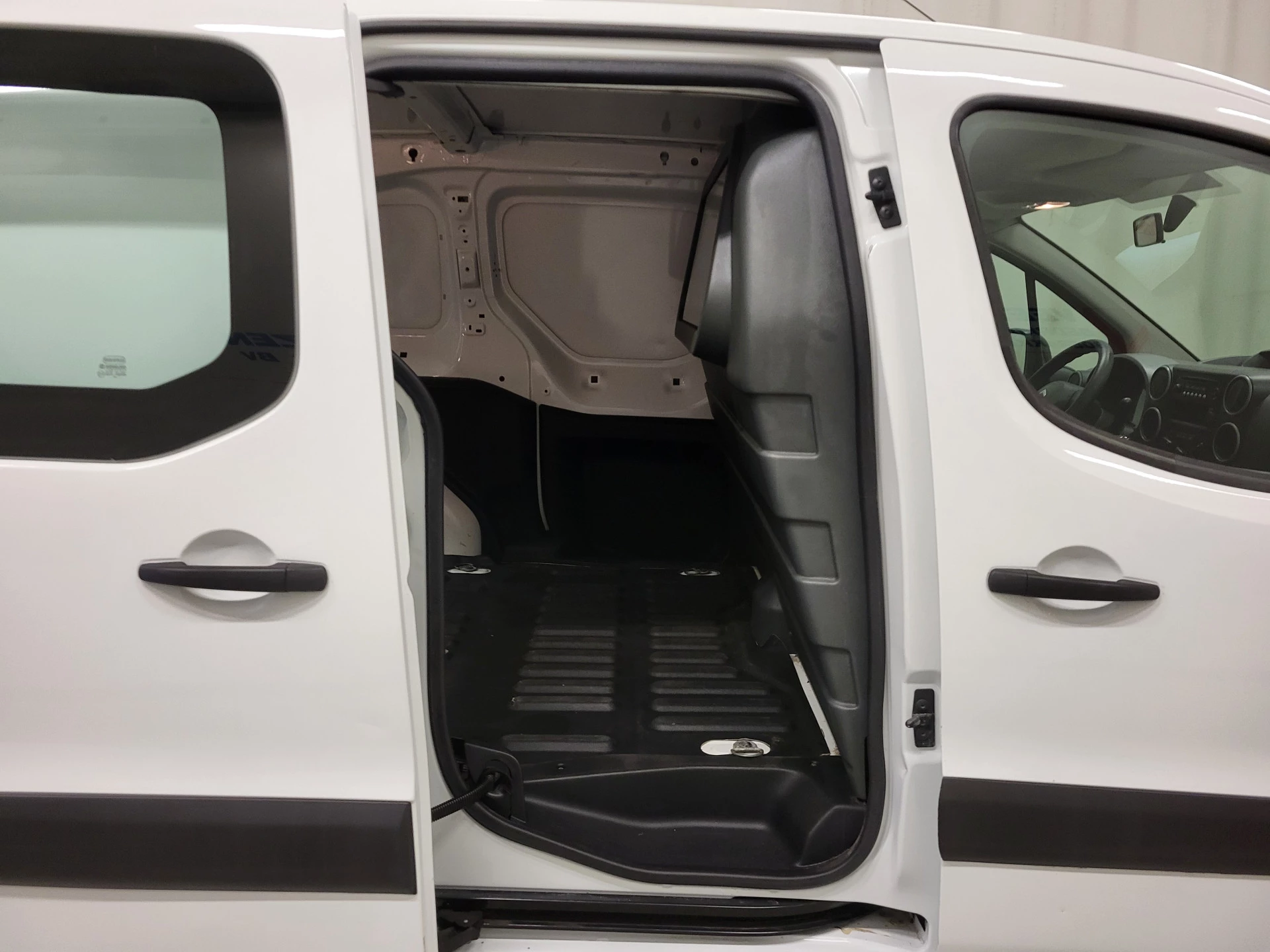 Citroën Berlingo 2016 - 1.6BlueHDI 75pk Euro 6! obrázek 7