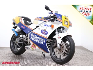 Honda NSR 250 1989 - MC18 Rothmans image 2 thumbnail