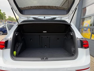 Volkswagen Golf 2021 - 8 1.4 eHybrid GTE 245 PK Airco Navi Pano LED obrazek 15