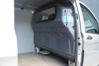 Mercedes-Benz Vito 2023 - 116 CDI Extra Lang - Trekhaak - LED - Camera - Airco - Betimmering - Stoelverwarming - PDC - Rijklaar obrazek 12