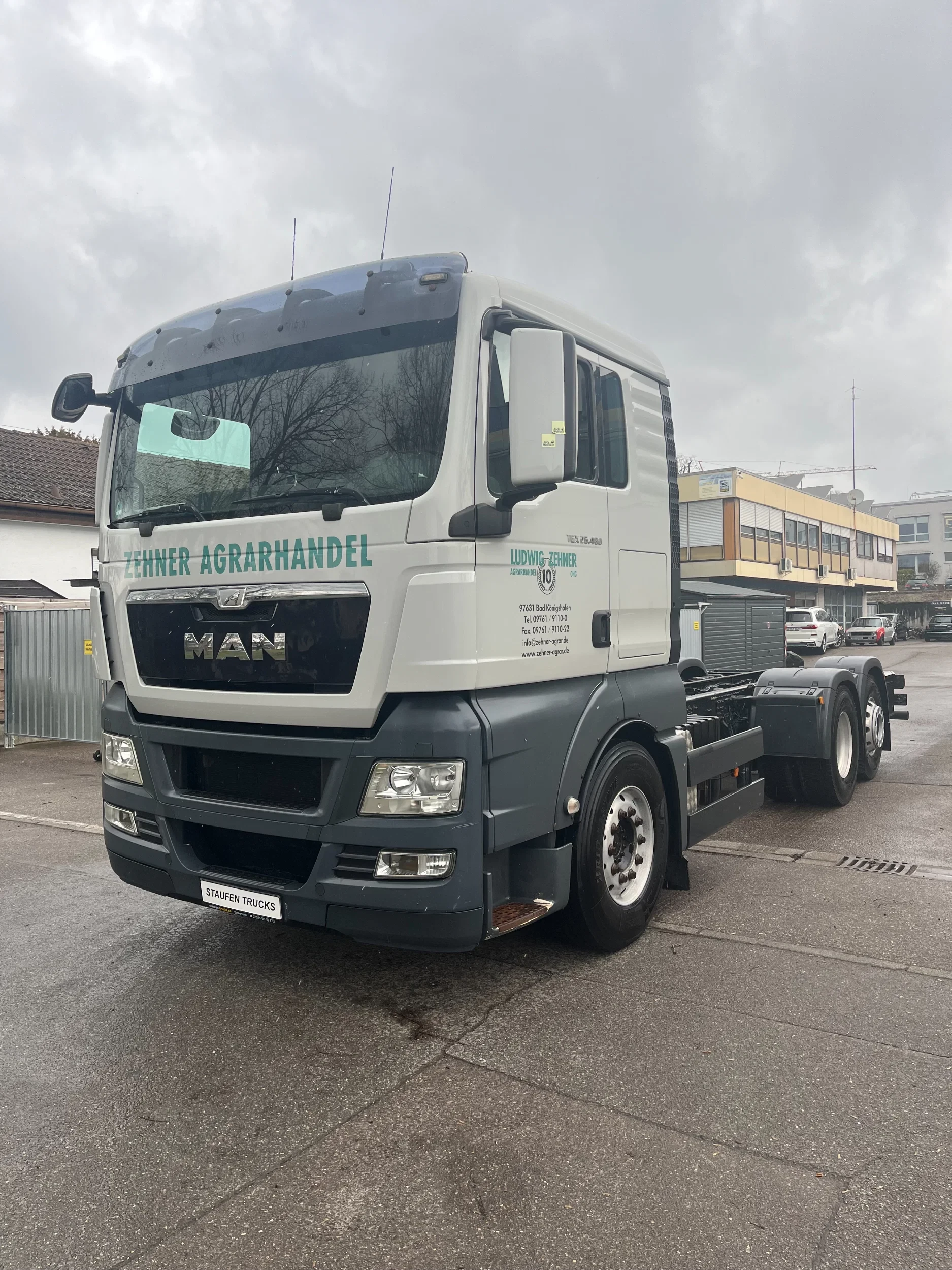 MAN TGX 2013 - 26.480 6x2 FLL *Chassis *Nebenantrieb *ALCOA *Intarder *Vollluft image 2