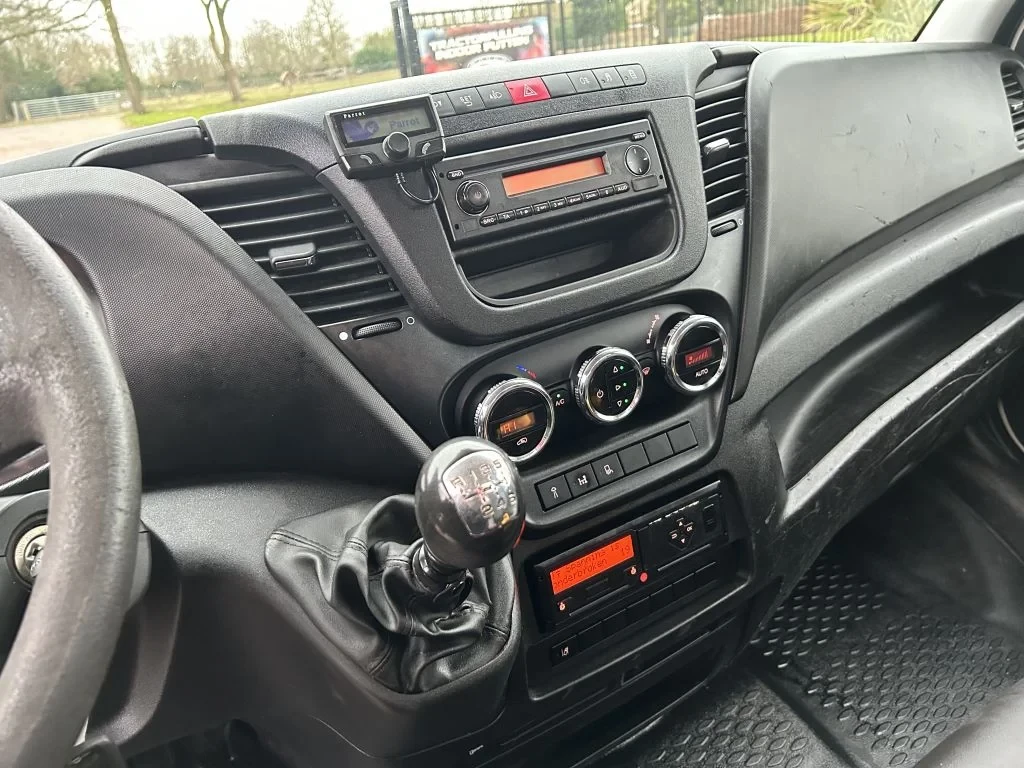 Iveco Daily 2016 - 40C17 BE TREKKER 9.3 TON EURO 5 MET KRAAN obrázek 12