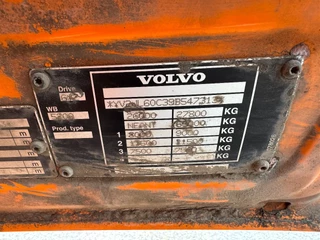 Volvo 340 2009 - FM 6X2 DHOLLANDIA 2000 KG CURTAINS image 18