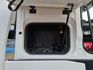 Renault T480 Comfort 2018 - / DOUBLE TANK / TUV:26-06-2026 / PARK-AIRCO / FRIDGE / LWDS / FULL-SPOILER / 2XBED / AUTOMATIC / EURO-6 / 2018 imagen 26