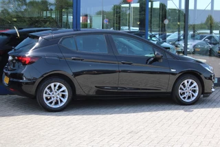 Opel Astra 2020 - 1.2T 130PK Business Edition AGR STOELEN NAVI CAMERA изображение 3