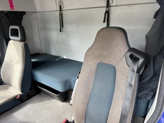 Volvo FL 250 2018 - 4x2 GESLOTENBAKWAGEN+KLEP image 13