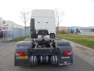 MAN TGX 2018 - 26.500 XXL 6X2 SMART TACHO NL TRUCK 20X IN STOCK image 4