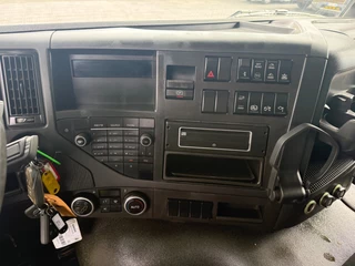 Volvo FMX 460 2015 - 8x4 / Euro 6 / Automix AM9 Betonmixer + WAF FC Kipper (Wisselsysteem) obrazek 26