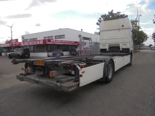 DAF XF 105 2010 - 410 NL truck image 24