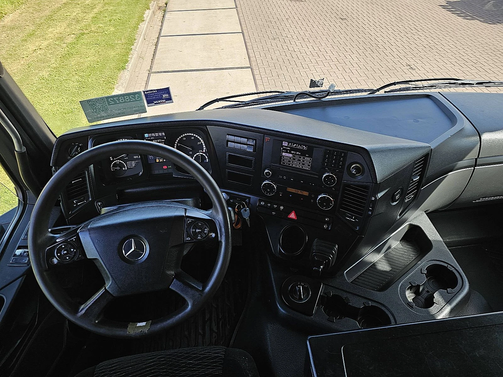 Mercedes-Benz Actros 2015 - 2643 imagem 8