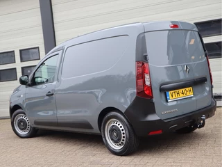 Renault Express 2023 - 1.5 dCi 75pk Euro 6 - Trekhaak - Cruise - Airco image 3