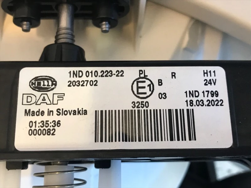 DAF - 2032702 MISTLAMP RECHTS (NIEUW) Bild 3