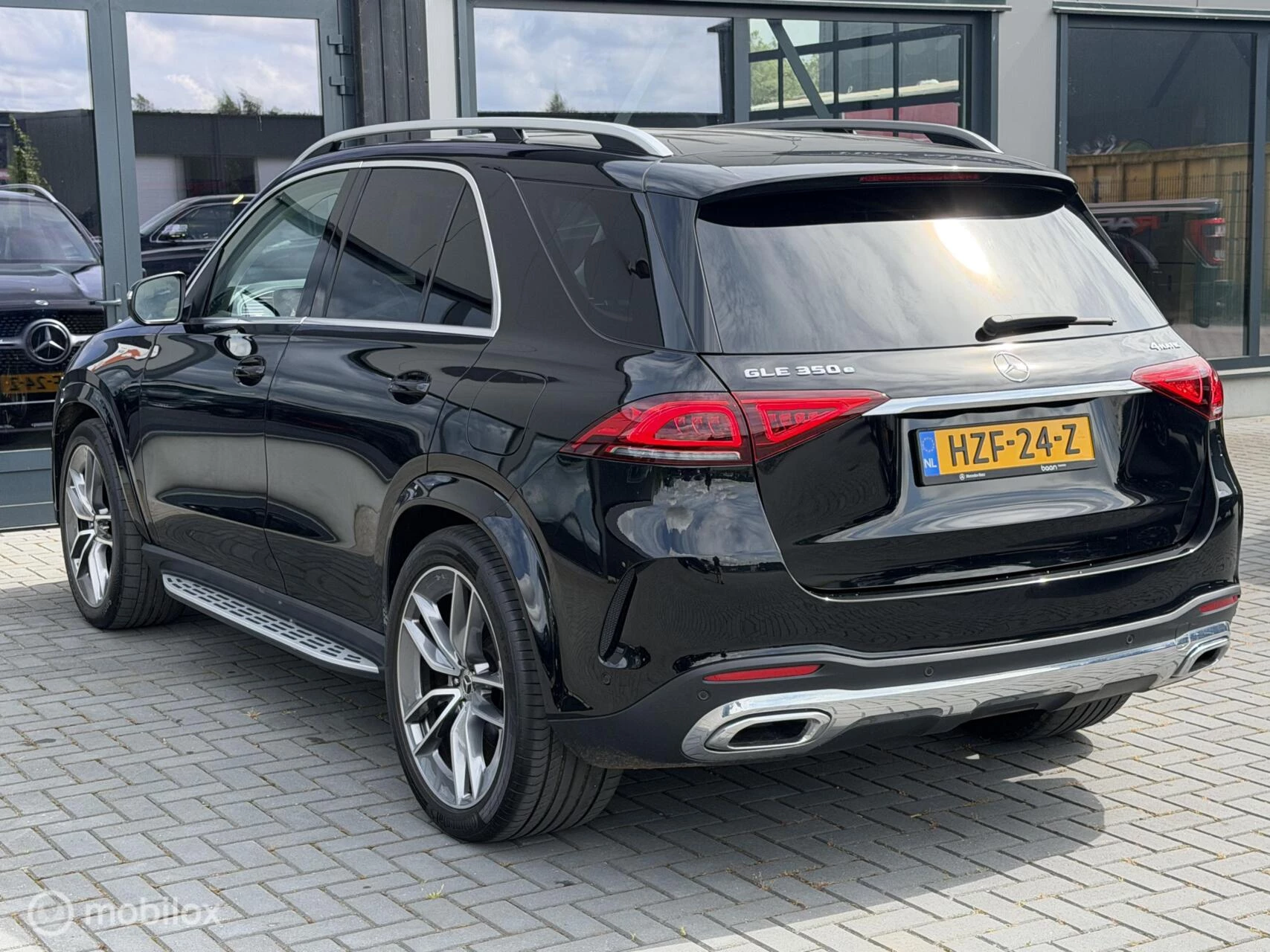 Mercedes-Benz GLE 2022 - 350 e 4MATIC AMG | Luchtvering | Burmester afbeelding 13
