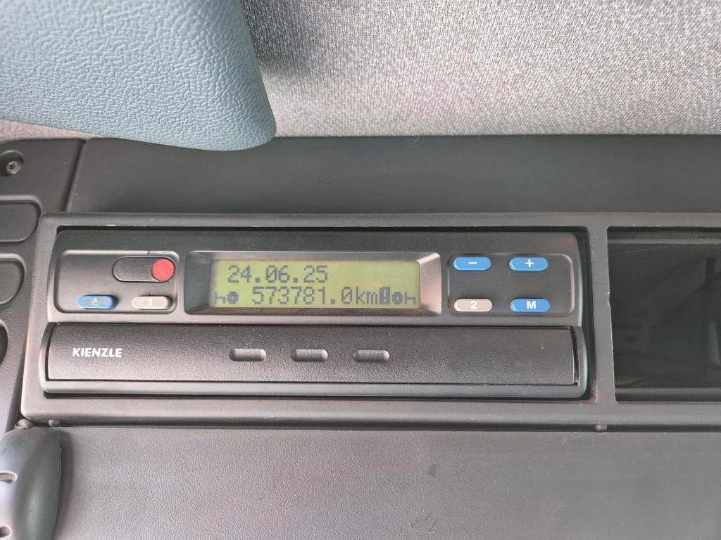 DAF 2005 - CF 75 met Palfinger containerkraan Bild 18
