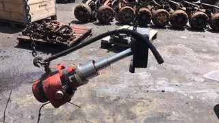 Diverse N/A 2001 - KIPPER CILINDER NUMMI OY AB MODEL: ST/TT-27-173/55 изображение 1