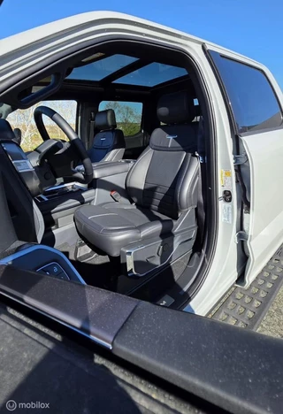 Ford F-250 2026 - USA 6.7 V8 Platinum Tremor image 41