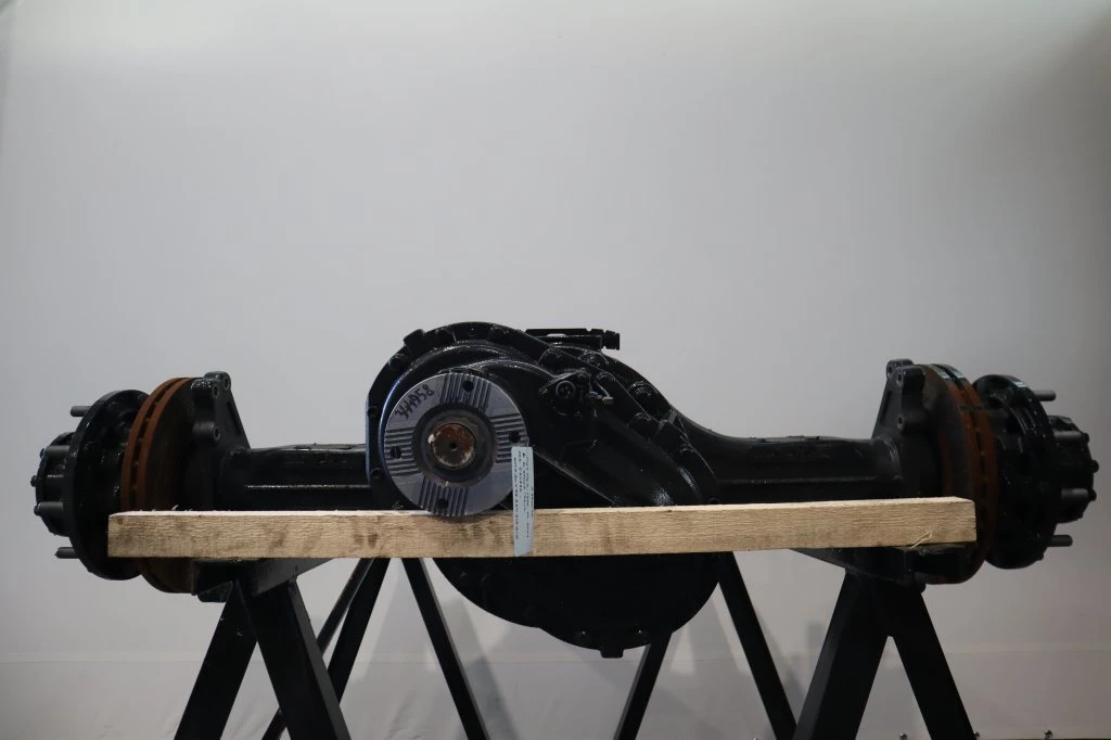 MAN 2024 - HYD-1370-04 37/11 81.35003-7617 BRANDNEW image 1