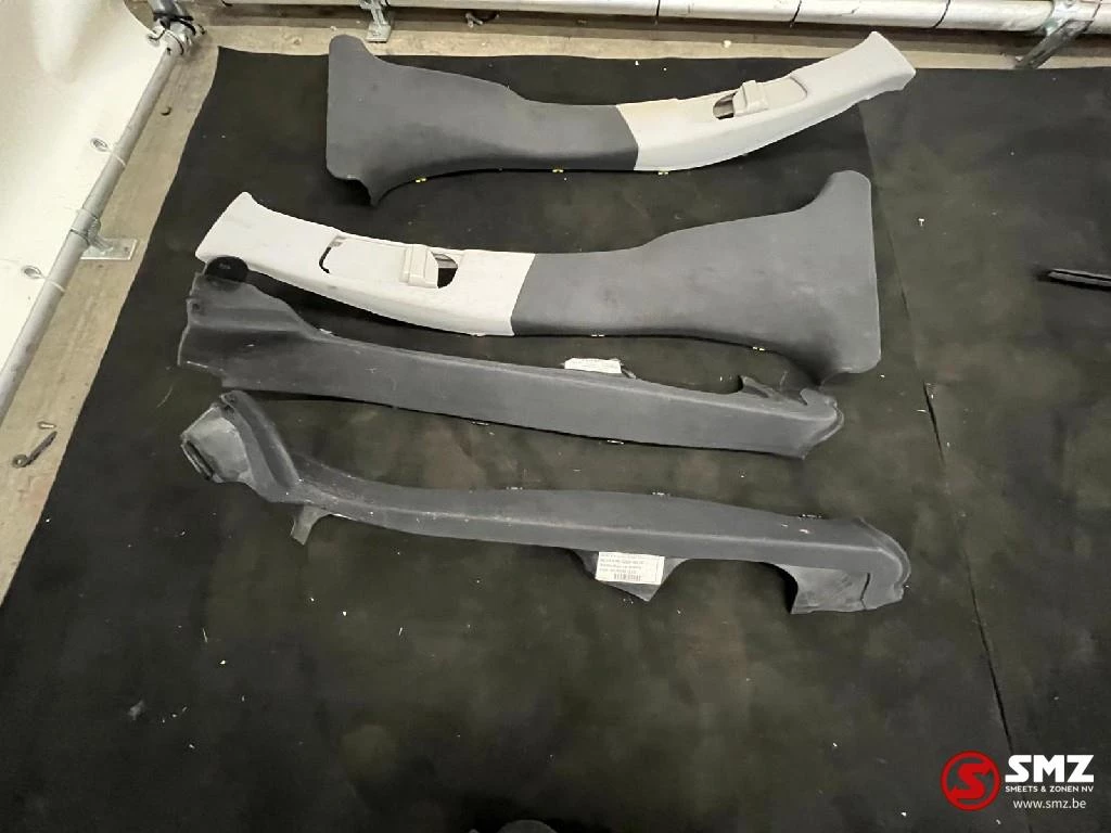 Mercedes-Benz - Occ set interieur met zetels W211 Mercedes Bild 26