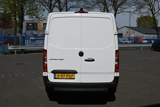 Mercedes-Benz eSprinter 2024 - 314 RWD L2H1 Pro 81kWh immagine 10
