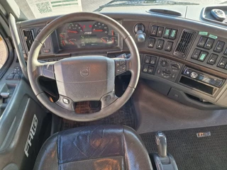 Volvo FH 2009 - 16.660 Globetrotter 6x4 - PTO/Hydraulic - HUB reduction - Leather obrazek 11