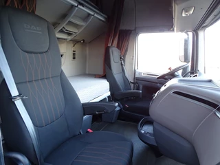 DAF N/A 2018 - XF106 SPACECAB obrazek 4
