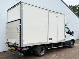 Iveco Daily 2023 - 35C16 3.0 160PK Bakwagen Laadklep Zijdeur Camera Climate Control Bluetooth Meubelbak Koffer image 2 thumbnail