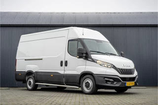 Iveco Daily 2021 - **35S14V 2.3 L2H2 | Automaat | Euro 6 | Cruise | Climate | 3500 KG Trekgewicht | Trekhaak** imagem 4