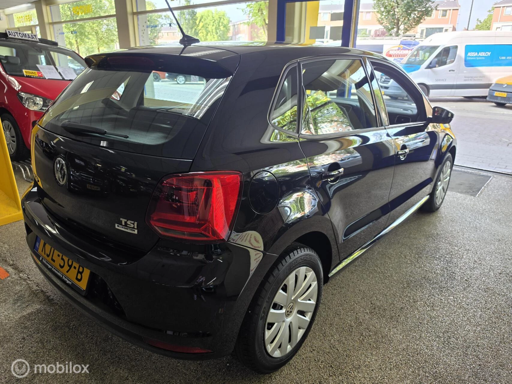 Volkswagen Polo 2015 - 1.2 TSI Comfortline 61000 KM afbeelding 6