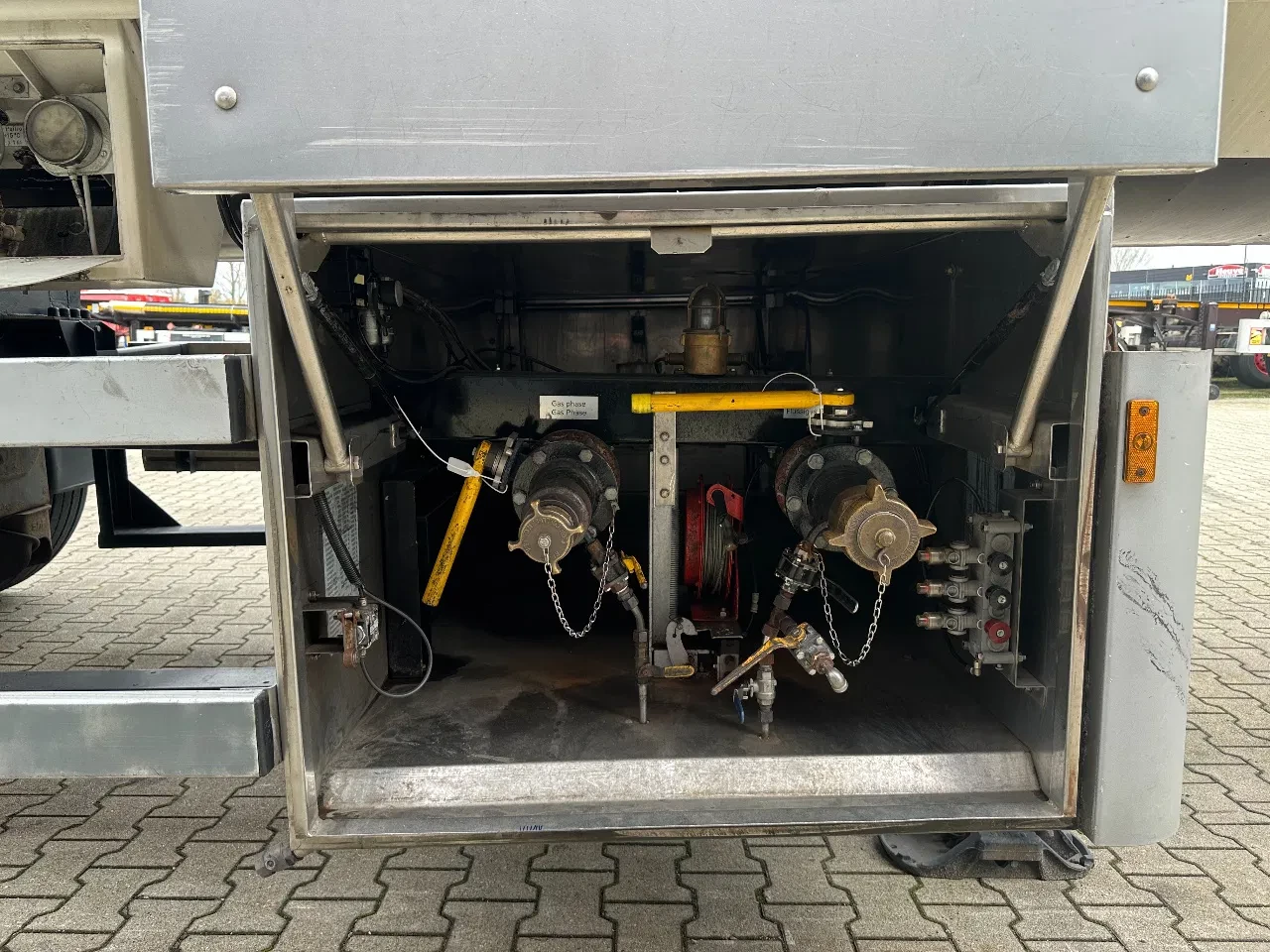 Diversen 2008 - Fluid / LPG / 50.100L / P28BH / Propane / Butan / GAZ / ADR / DP: 05/29 изображение 15