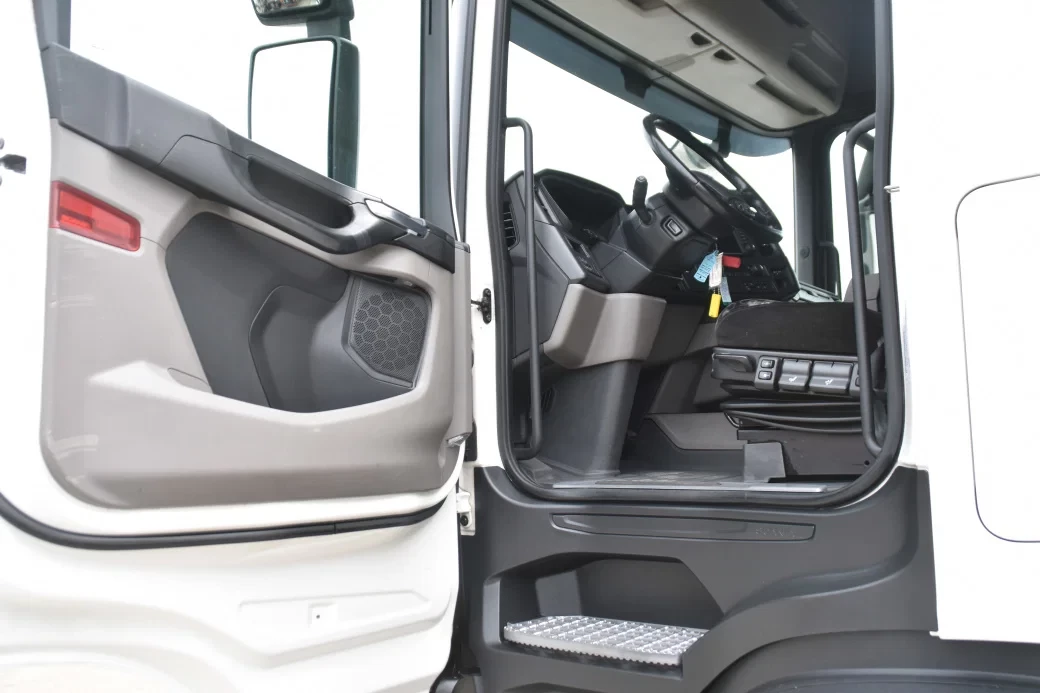 Scania R 2023 - R500 NGS SUPER 4x2 - NEW TACHO - RETARDER - 289 TKM - PARK. AIRCO - ACC - NAVI - 2 x FUEL TANKS - LED LIGHTS - afbeelding 4