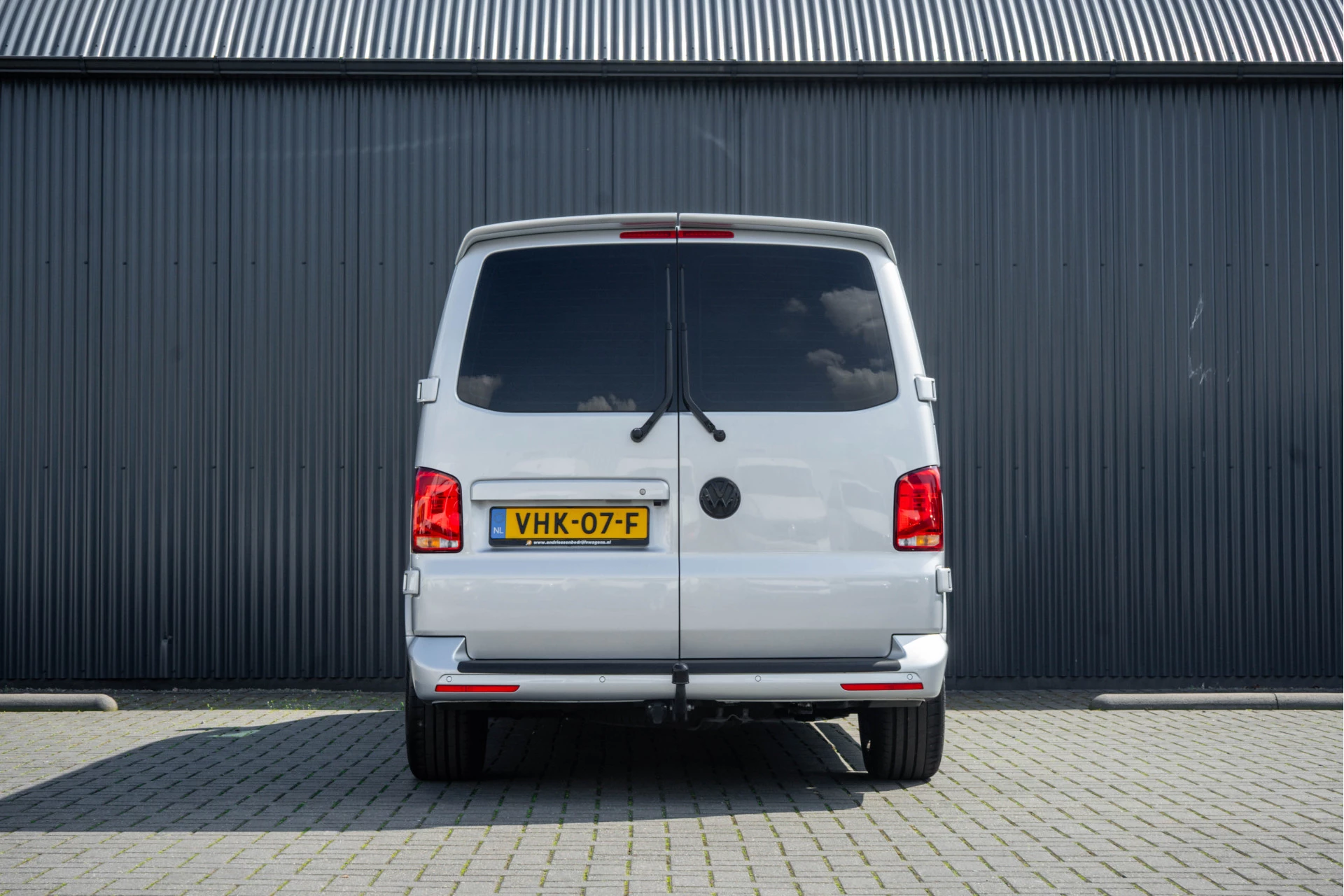 Volkswagen Transporter 2021 - T6.1 2.0 TDI L2H1 | BULLI | 150 PK | Automaat | LED | Camera | Carplay | PDC | Zijschuifdeur L+R zdjęcie 9