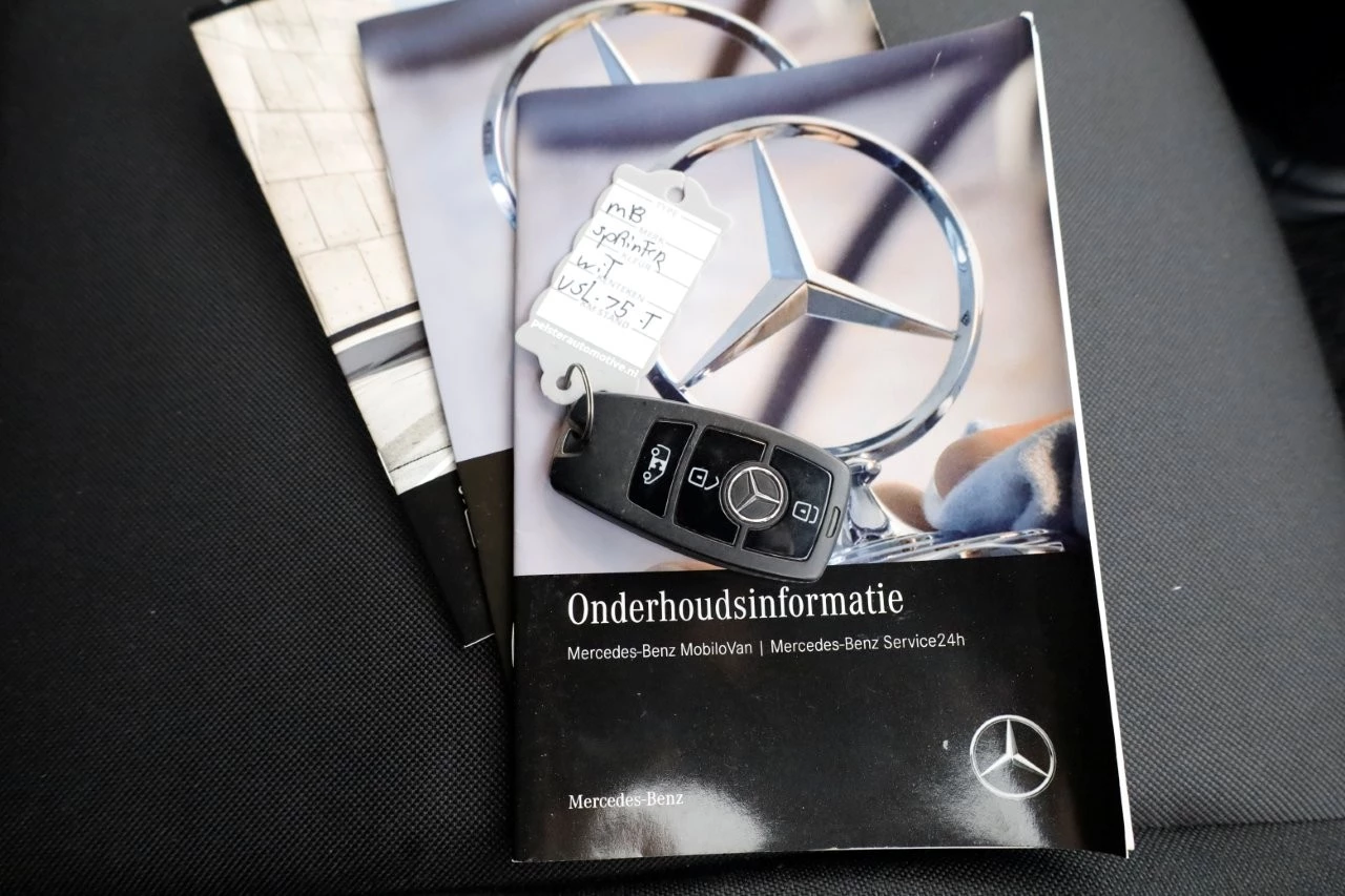 Mercedes-Benz Sprinter 2022 - 215 CDI 150pk L2H2 9G Automaat Airco/CarPlay 12-2022 Bild 6
