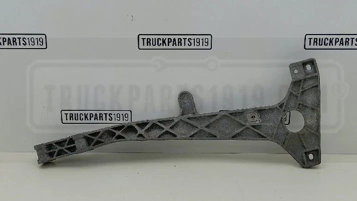 Mercedes-Benz - Body & Chassis Parts Bumpersteun Li. MB MP4 imagem 1