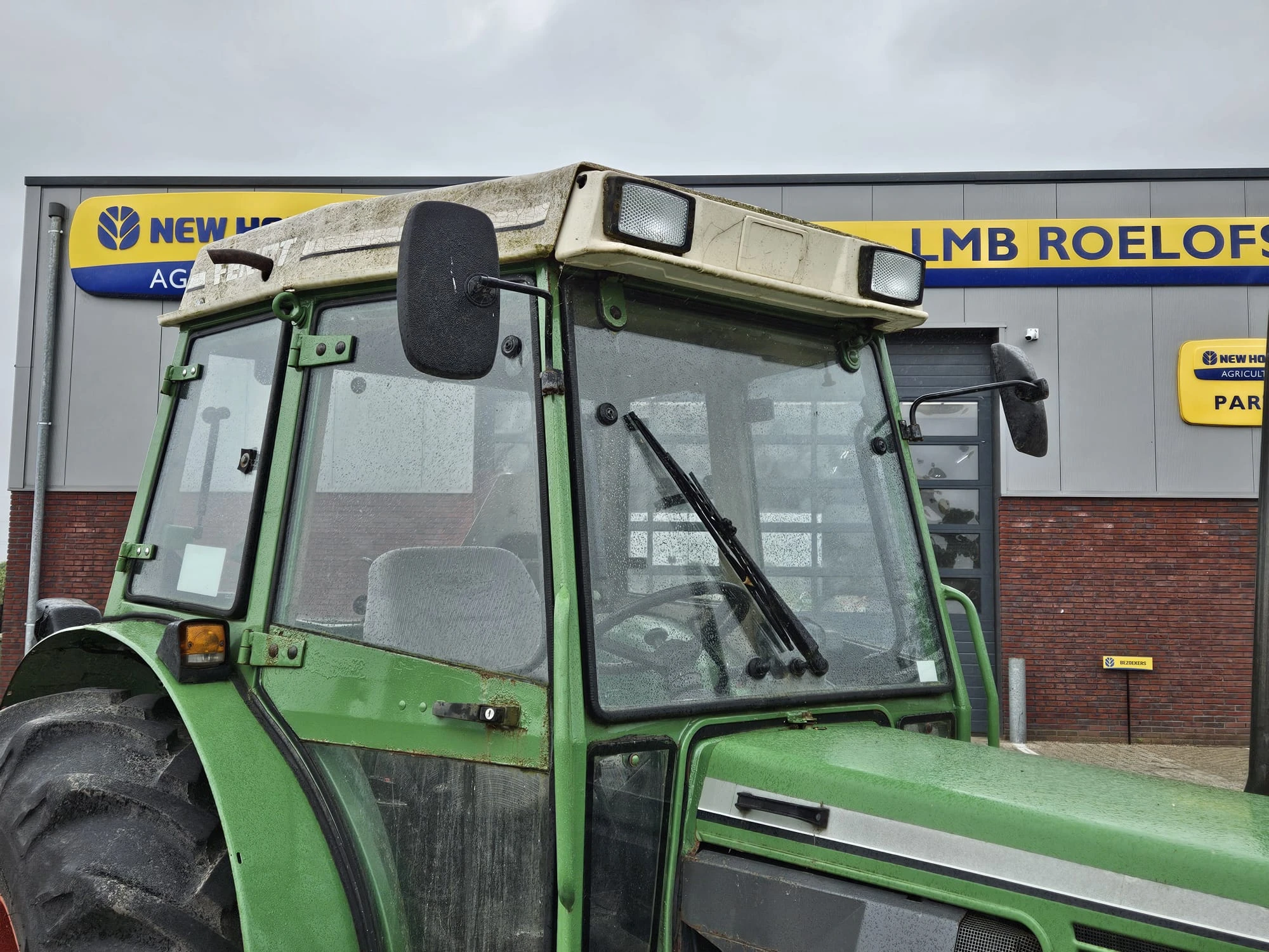 Fendt 1994 - 260 S landbouwtrekker afbeelding 9