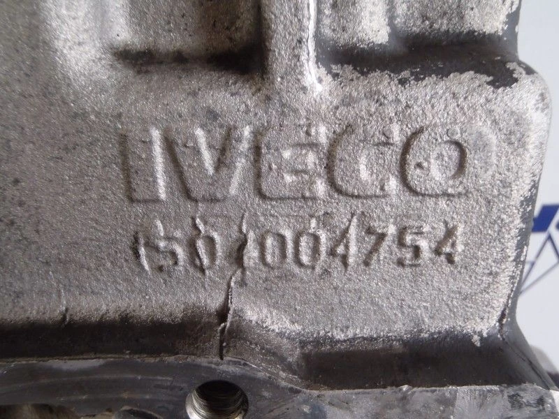 Iveco 2008 - 504004754 VLIEGWIELHUIS obrázek 3