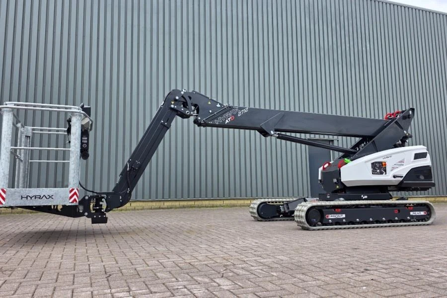 Hyrax 2026 - ATD 27.12 Diesel, 12.6m Working Height 12.6m Reach imagen 1
