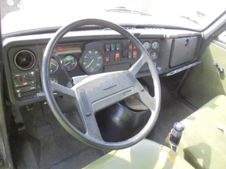 Volvo N 10 1989 - 6X6 L + FASSI image 9