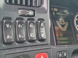 Scania R 2014 - R580 V8 Highline 6x2/4 - PTO/Hydraulic - Full air - Navi - Chassiscover obrazek 13