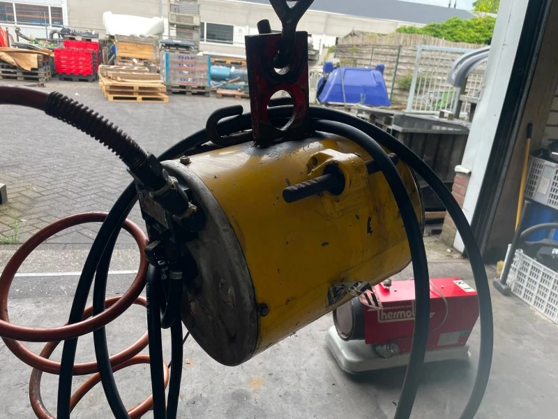 Diverse - PNEUMATISCHE GEWICHTSBALLANCEERDER - D.W. ZIMMERMAN MFG - MODULE-AIR ZA afbeelding 1