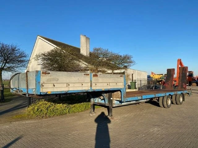 Van Hool - 32 Z image 1