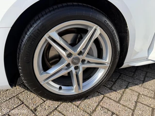 Audi A4 2017 - Avant 2.0 TDI 190 PK S-Line Automaat Navi Camera immagine 15