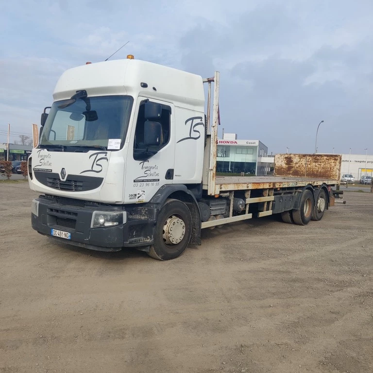 Renault Premium-380 2014 imagen 1