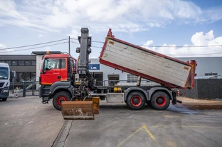 MAN TGS 2016 - 26.400 BB 6x6 + HIAB Z-PRO 191 imagem 6