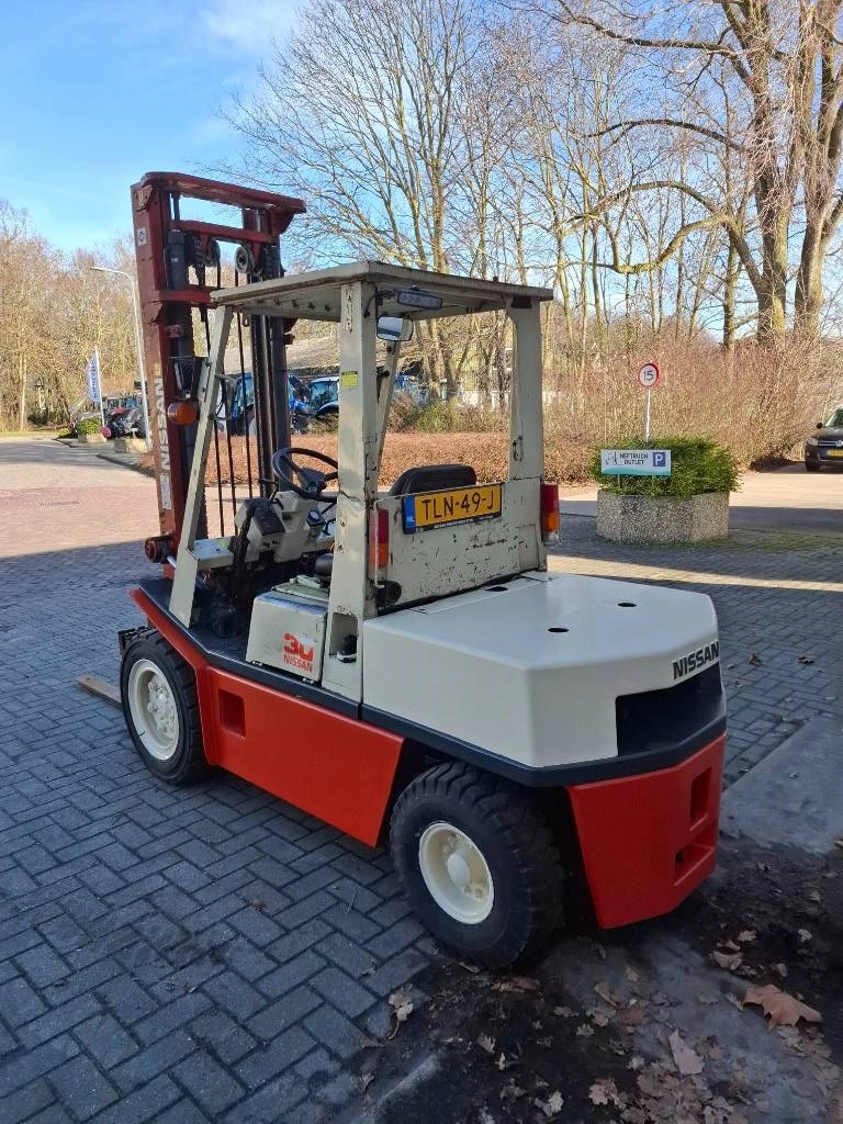Nissan 1992 - EFG02A30U Heftruck Bild 2