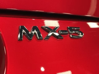Mazda MX-5 2025 - ND Roadster 1.5 SkyActiv-G 132 Exclusive-Line Bose Leder Camera PDC Apple CarPlay bild 73