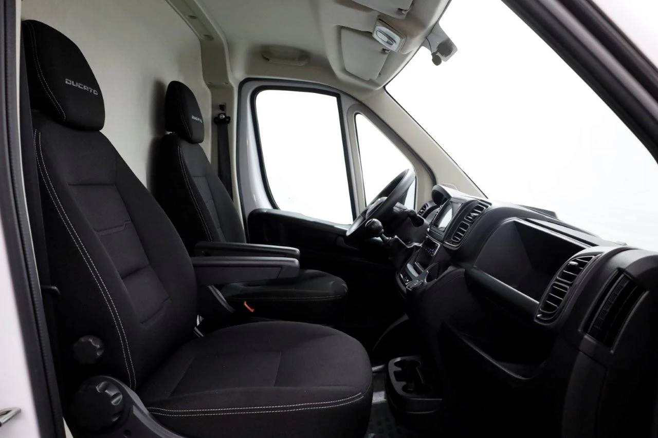 Fiat Ducato 2023 - 30 2.2 MultiJet 140pk L2H2 Airco/Navi/Camera 01-2023 obrázek 3