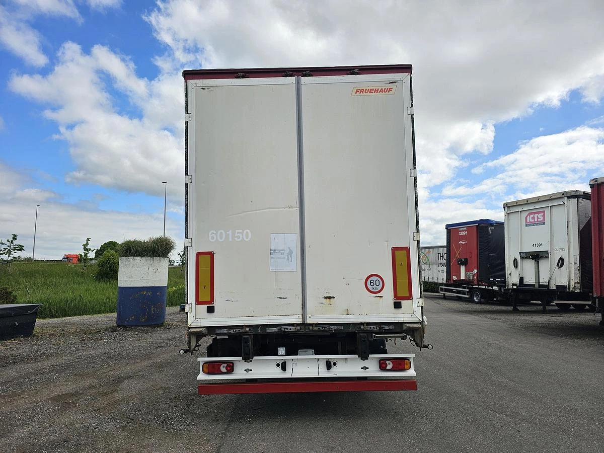 Fruehauf 3 AXLE CURTAINSIDER - BPW AXLES 2002 afbeelding 4