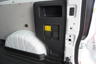 Ford E-Transit 2026 - Cust. 320L L2H1 Limited 65 kWh 160KW/218PK Automaat met POWERPACK obrazek 13