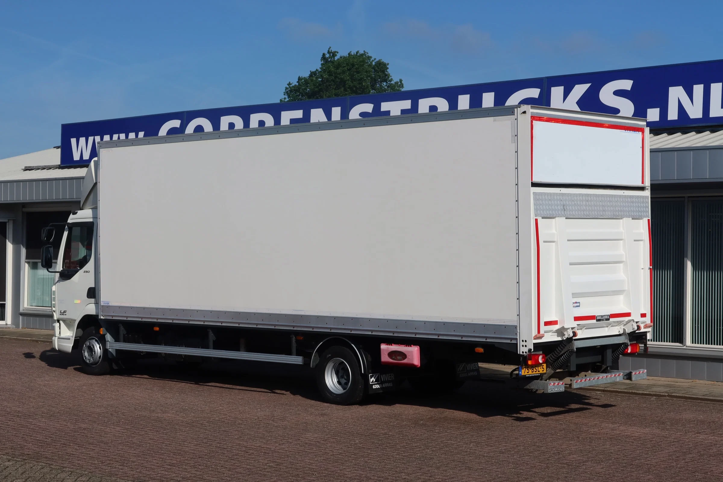 DAF LF 250 2016 - LF250 FA Schuifzeil +Dhollandia 1500 kg afbeelding 16
